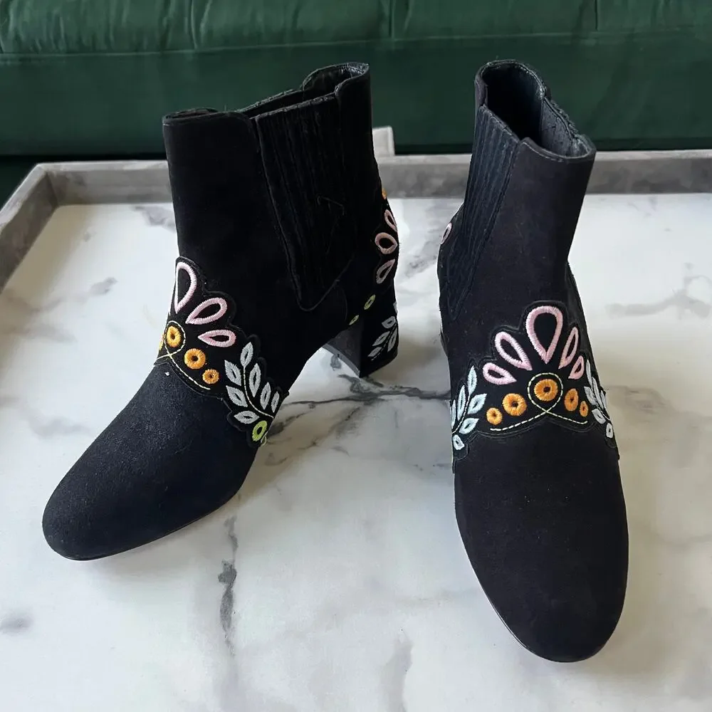 Sophia Webster Liliana Black Suede Embroidered Booties Size 38.5